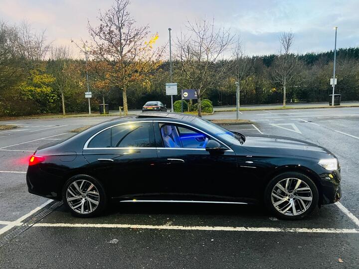 Mercedes-Benz E Class 2.0 E300e 25.4kWh Exclusive (Premium) G-Tronic Euro 6 (s/s) 4dr