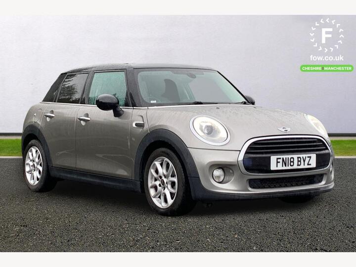 MINI Hatchback 1.5 Cooper Steptronic Euro 6 (s/s) 5dr