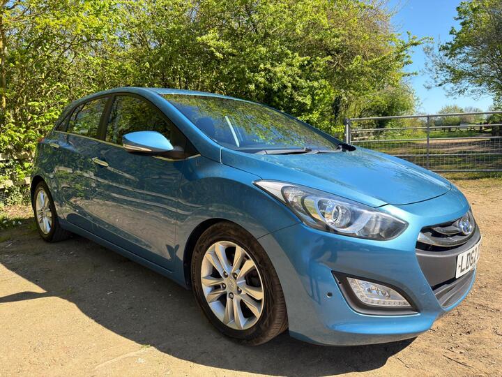 Hyundai I30 1.6 CRDi Blue Drive Style Nav Euro 5 (s/s) 5dr