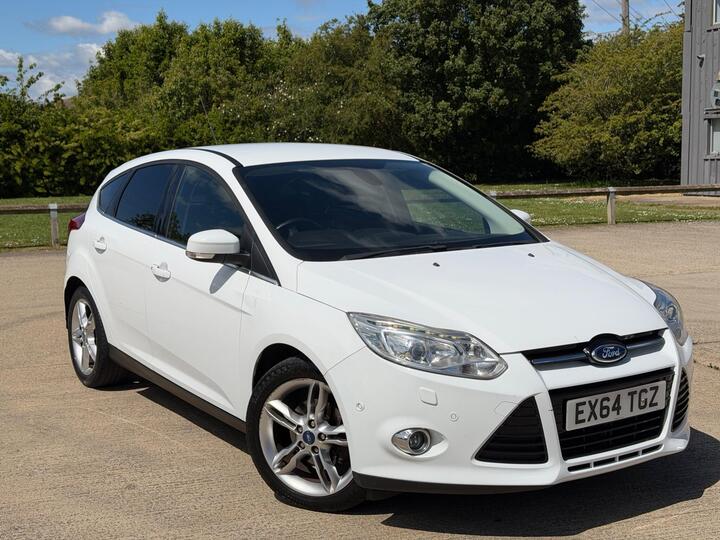 Ford Focus 1.0T EcoBoost Titanium X Euro 5 (s/s) 5dr