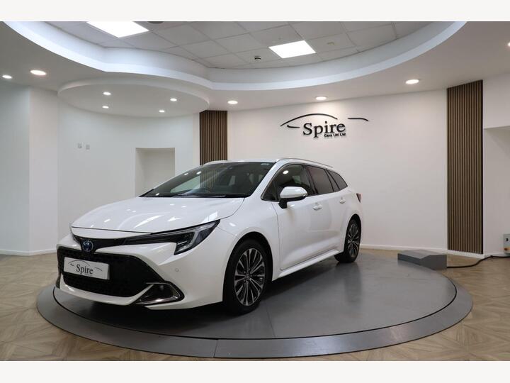 Toyota Corolla 1.8 VVT-h Design Touring Sports CVT Euro 6 (s/s) 5dr