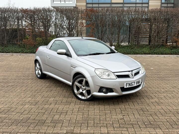 Vauxhall Tigra 1.4i 16v Exclusiv 2dr (a/c) Vauxhall Tigra 1.4i 16v Exclusiv 2dr (a/c)