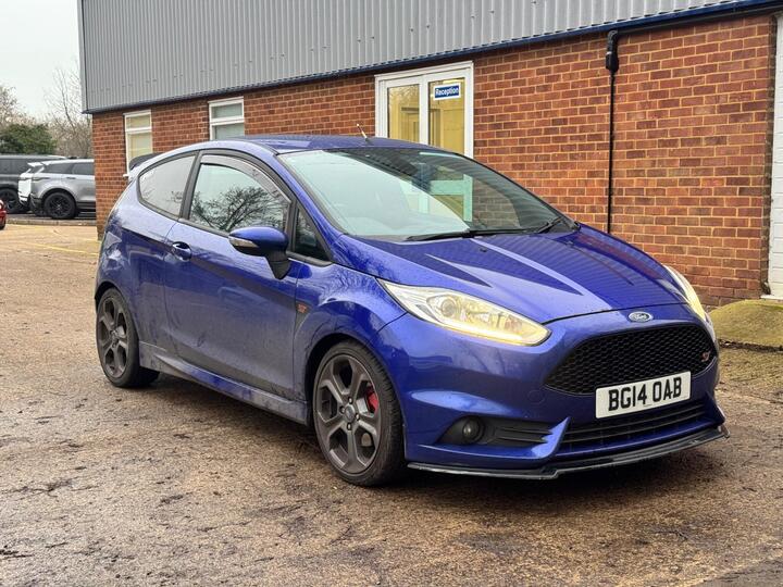 Ford Fiesta 1.6T EcoBoost ST-3 Euro 5 (s/s) 3dr