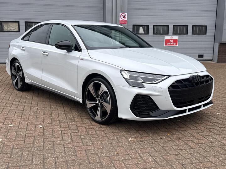 Audi A3 1.5 TFSI Black Edition S Tronic Euro 6 (s/s) 4dr