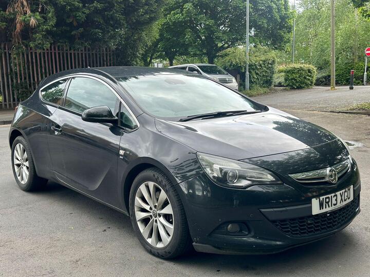 Vauxhall Astra GTC 2.0 CDTi SRi Euro 5 (s/s) 3dr