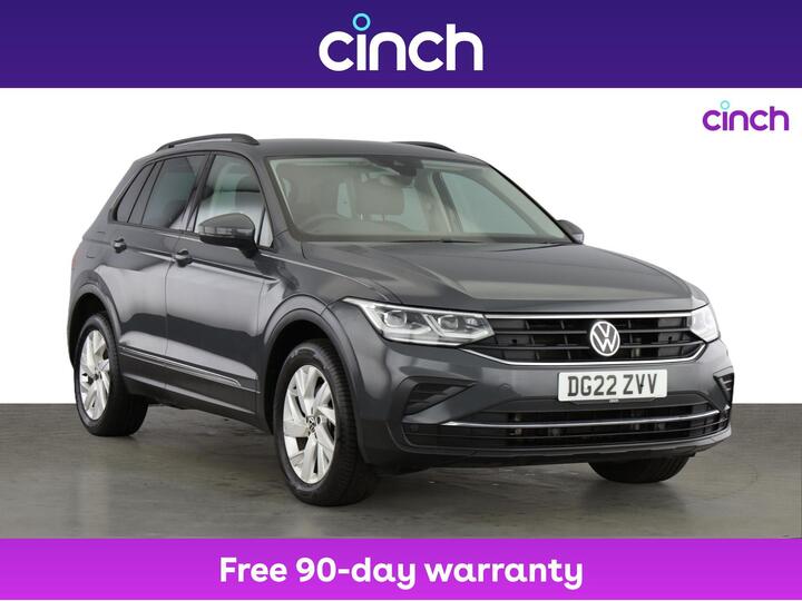 Volkswagen Tiguan 1.4 TSI 13kWh Life DSG Euro 6 (s/s) 5dr Volkswagen Tiguan 1.4 TSI 13kWh Life DSG Euro 6 (s/s) 5dr
