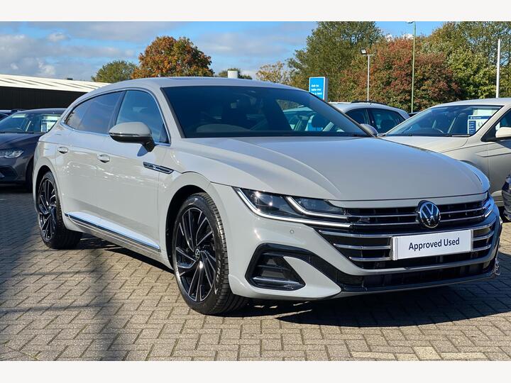 Volkswagen Arteon 2.0 TDI R-Line Shooting Brake DSG Euro 6 (s/s) 5dr Volkswagen Arteon 2.0 TDI R-Line Shooting Brake DSG Euro 6 (s/s) 5dr