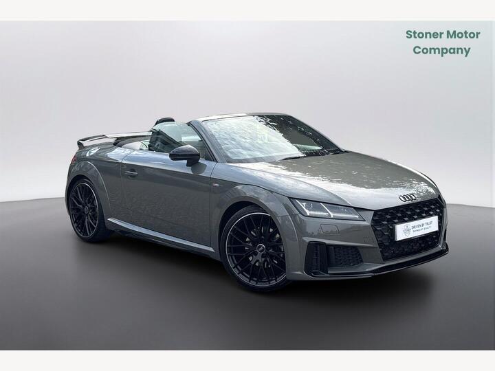 Audi TT 2.0 TFSI 40 Black Edition Roadster S Tronic Euro 6 (s/s) 2dr