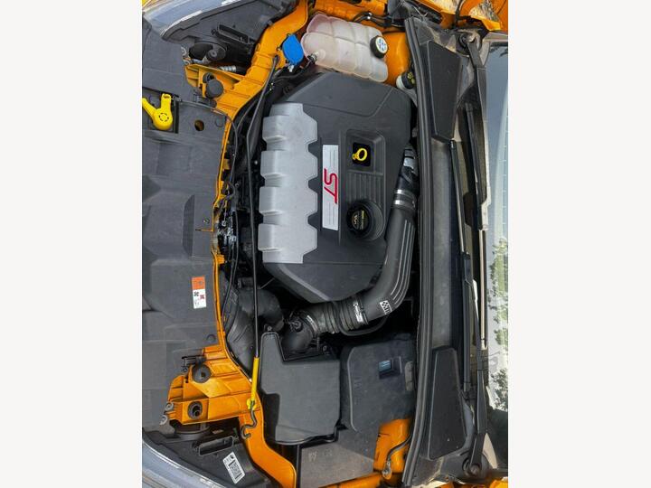 Ford FOCUS 2.0T EcoBoost ST-3 Euro 6 (s/s) 5dr