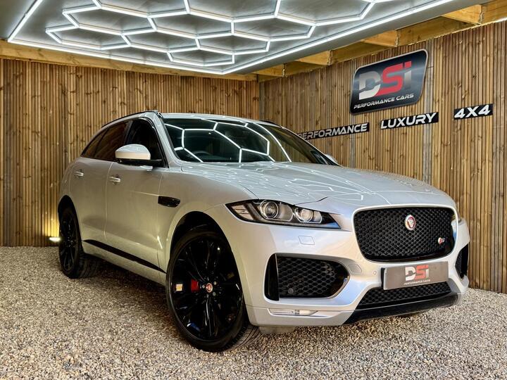Jaguar F-PACE 3.0 D300 V6 S Auto AWD Euro 6 (s/s) 5dr