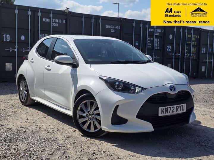 Toyota Yaris 1.5 VVT-h Icon E-CVT Euro 6 (s/s) 5dr