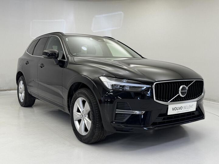 Volvo XC60 2.0 B4 MHEV Momentum Auto AWD Euro 6 (s/s) 5dr