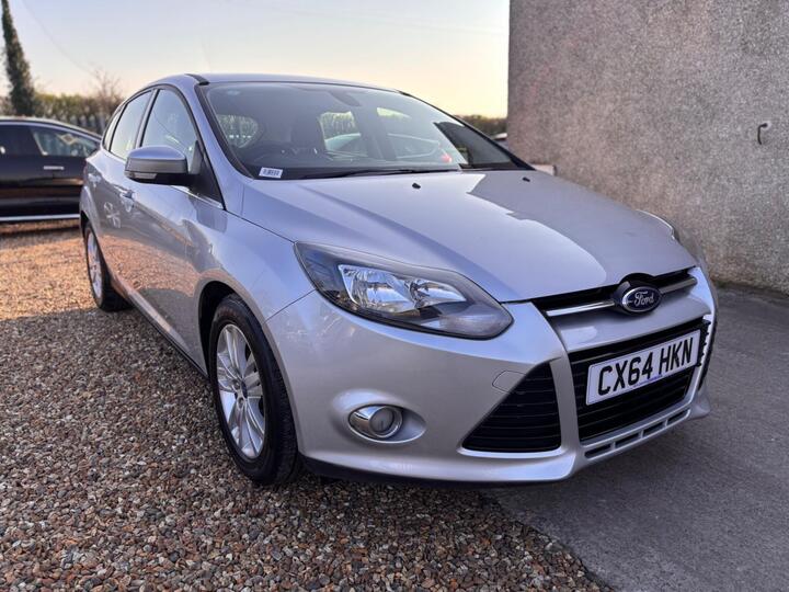 Ford Focus 1.0T EcoBoost Titanium Navigator Euro 5 (s/s) 5dr