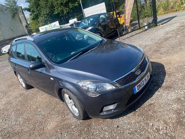 Kia Ceed 1.6 CRDi EcoDynamics 2 Sports Wagon Euro 5 (s/s) 5dr