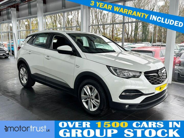 Vauxhall GRANDLAND X 1.2 Turbo SE Euro 6 (s/s) 5dr Vauxhall GRANDLAND X 1.2 Turbo SE Euro 6 (s/s) 5dr