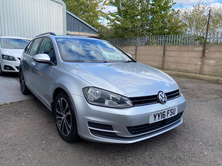 Volkswagen Golf 2.0 TDI BlueMotion Tech SE DSG Euro 5 (s/s) 5dr