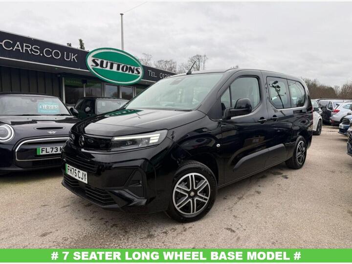 Vauxhall Combo Life Electric 52kWh Design XL MPV Auto 5dr (7.4kW Charger) Vauxhall Combo Life Electric 52kWh Design XL MPV Auto 5dr (7.4kW Charger)