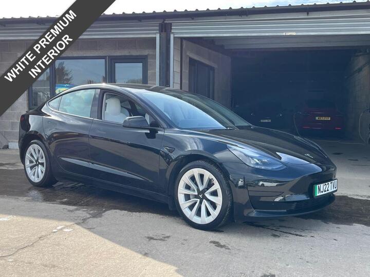 Tesla Model 3 Standard Range Plus Auto RWD 4dr