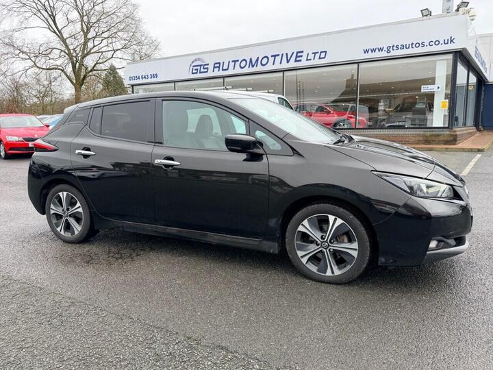 Nissan LEAF 40kWh 10 Auto 5dr