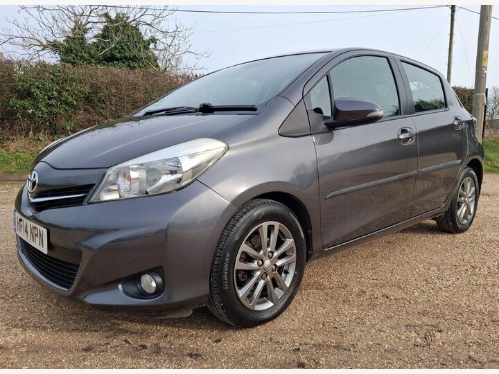 Toyota Yaris 1.33 Dual VVT-i Icon Plus Multidrive S Euro 5 5dr