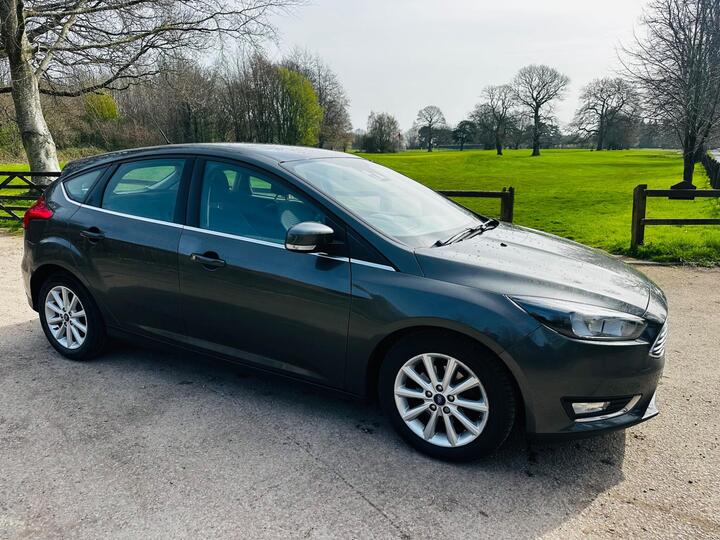 Ford Focus 1.0T EcoBoost Titanium Euro 6 (s/s) 5dr