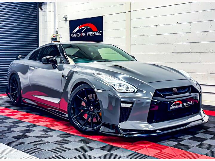 Nissan GT-R 3.8 V6 Prestige Auto 4WD Euro 6 2dr