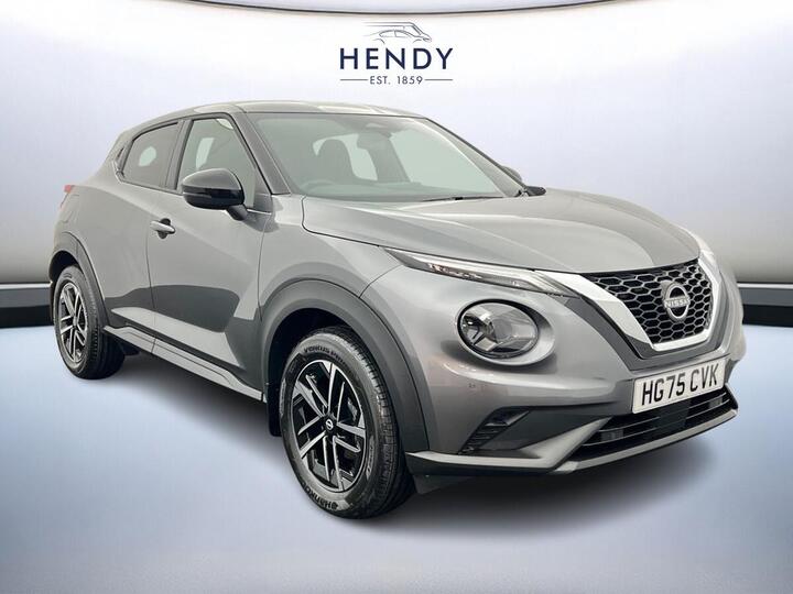 Nissan JUKE 1.0 DIG-T N-Connecta Euro 6 (s/s) 5dr