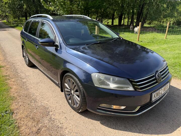 Volkswagen Passat 2.0 TDI BlueMotion Tech Sport DSG Euro 5 (s/s) 5dr