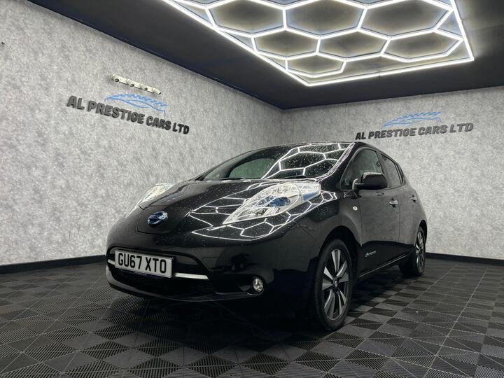 Nissan Leaf 30kWh Tekna Auto 5dr Nissan Leaf 30kWh Tekna Auto 5dr