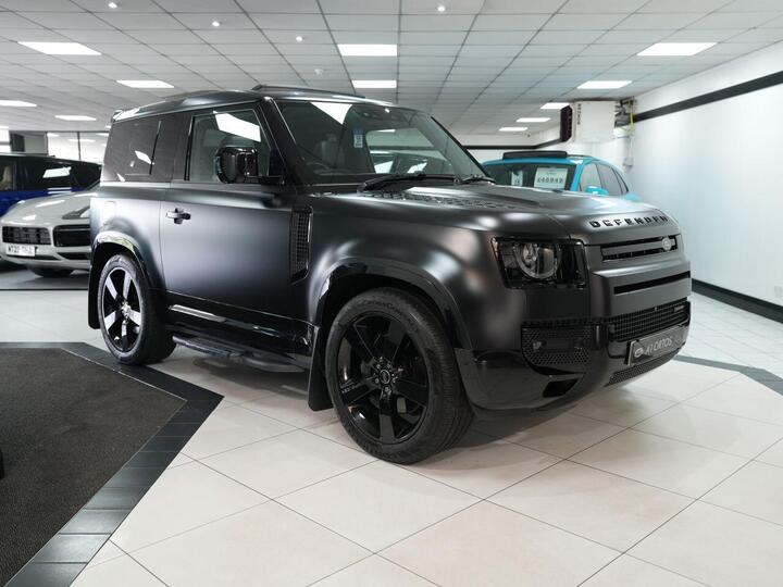 Land Rover Defender 90 3.0 D250 MHEV X-Dynamic HSE Auto 4WD Euro 6 (s/s) 3dr