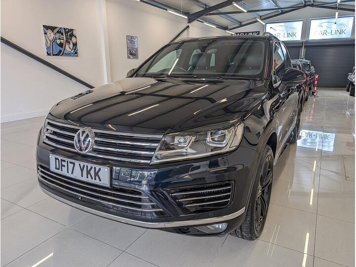 Volkswagen Touareg 3.0 TDI V6 BlueMotion Tech R-Line Plus Tiptronic 4WD Euro 6 (s/s) 5dr