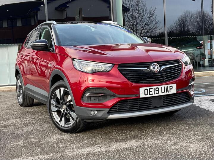 Vauxhall Grandland X 1.2 Turbo Sport Nav Euro 6 (s/s) 5dr Vauxhall Grandland X 1.2 Turbo Sport Nav Euro 6 (s/s) 5dr