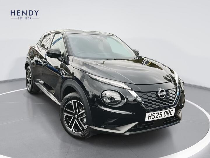 Nissan JUKE 1.6 N-Connecta Auto Euro 6 5dr
