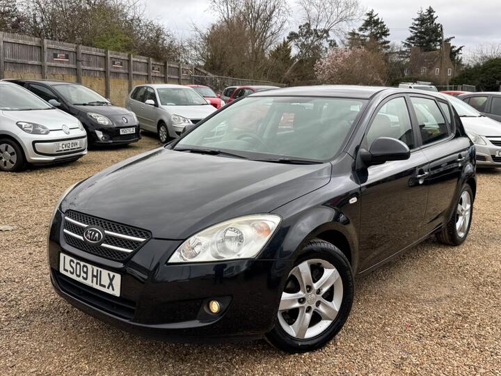 Kia Ceed 1.6 SR7 5dr