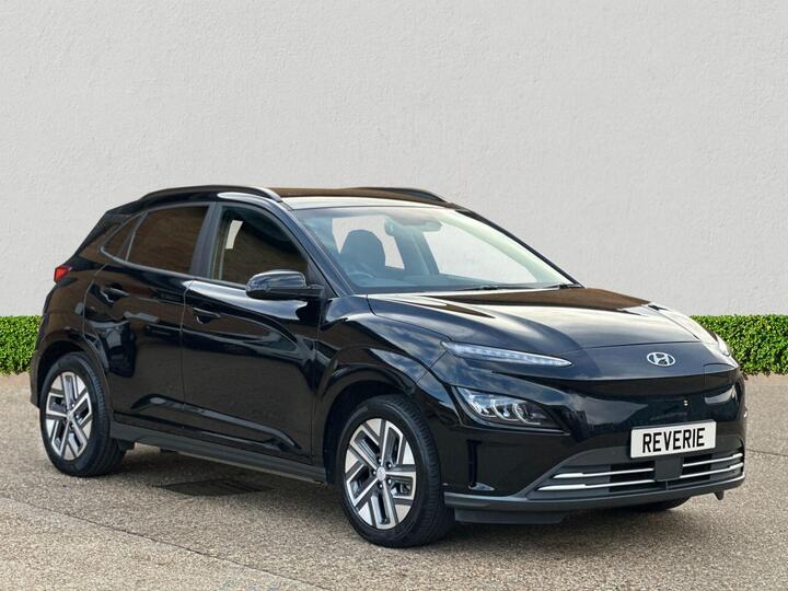 Hyundai KONA 64kWh Premium Auto 5dr (10.5kW Charger)