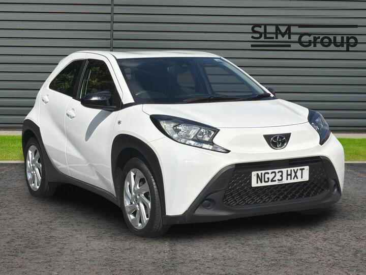 Toyota Aygo X 1.0 VVT-i Pure X-shift Euro 6 (s/s) 5dr