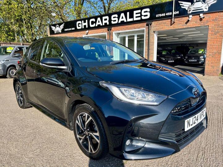 Toyota YARIS 1.5 VVT-h Design E-CVT Euro 6 (s/s) 5dr