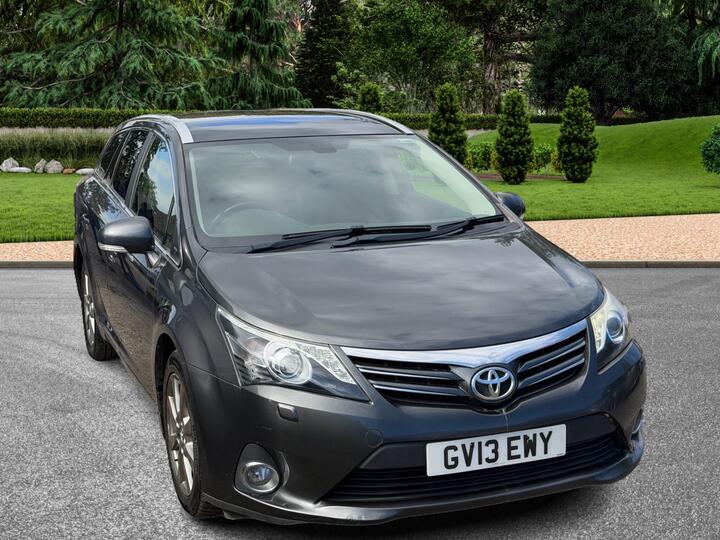 Toyota Avensis 2.0 D-4D T Spirit Tourer Euro 5 5dr