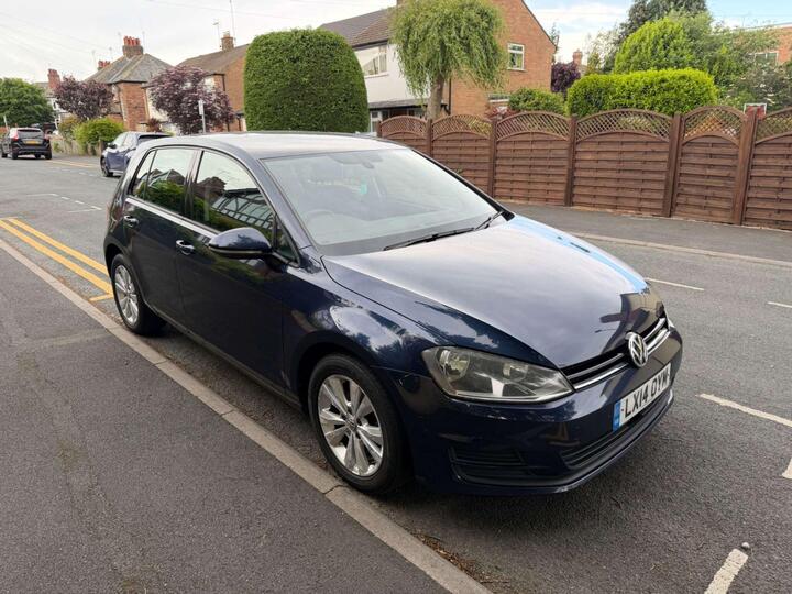 Volkswagen Golf 1.6 TDI BlueMotion Tech SE DSG Euro 5 (s/s) 5dr
