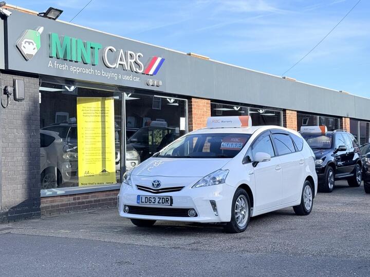 Toyota PRIUS+ 1.8