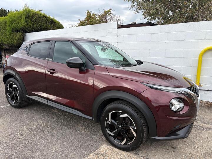 Nissan Juke 1.0 DIG-T N-Connecta DCT Auto Euro 6 (s/s) 5dr