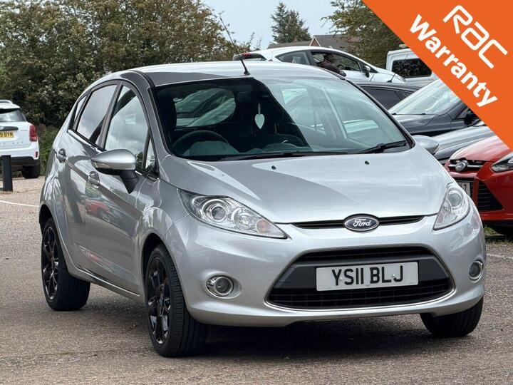 Ford FIESTA 1.4 Titanium 5dr