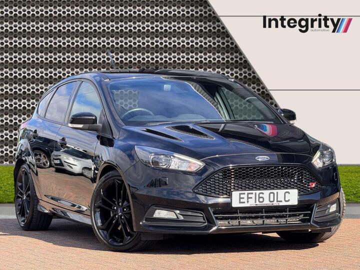 Ford FOCUS 2.0T EcoBoost ST-3 Euro 6 (s/s) 5dr