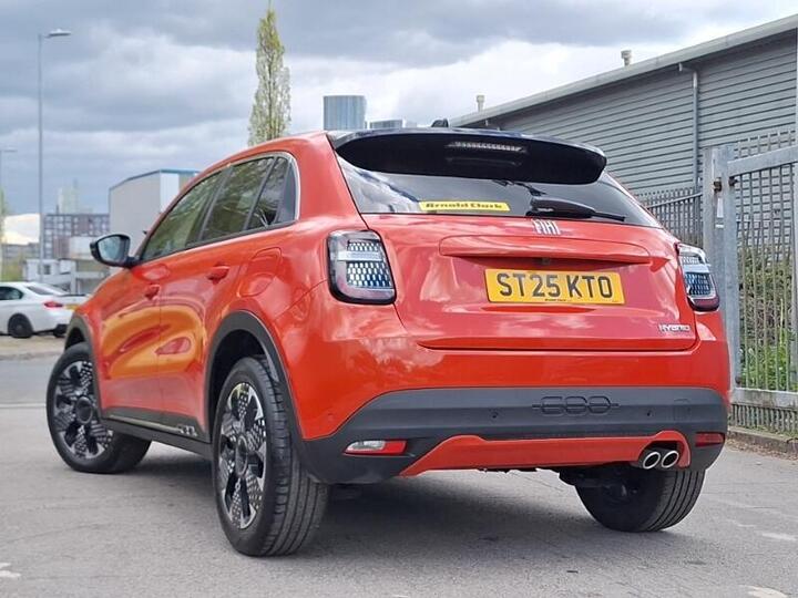 Fiat 600 1.2 MHEV La Prima E-DCT Euro 6 (s/s) 5dr