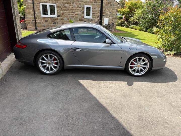 Porsche 911 3.6 997 Carrera 2dr