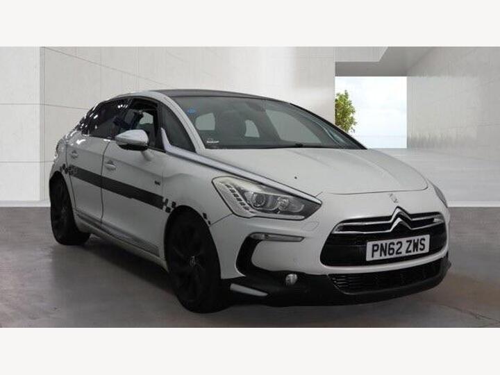 Citroen DS5 2.0 H E-HDi Airdream DSport EGS6 4WD Euro 5 (s/s) 5dr