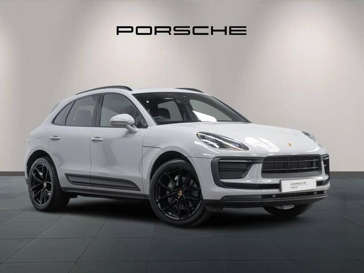 Porsche Macan 2.0T PDK 4WD Euro 6 (s/s) 5dr Porsche Macan 2.0T PDK 4WD Euro 6 (s/s) 5dr