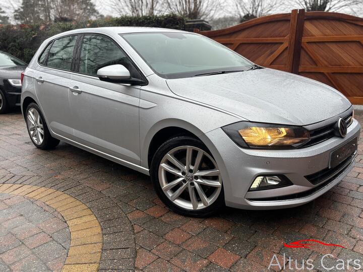 Volkswagen Polo 1.0 TSI SEL Euro 6 (s/s) 5dr Volkswagen Polo 1.0 TSI SEL Euro 6 (s/s) 5dr