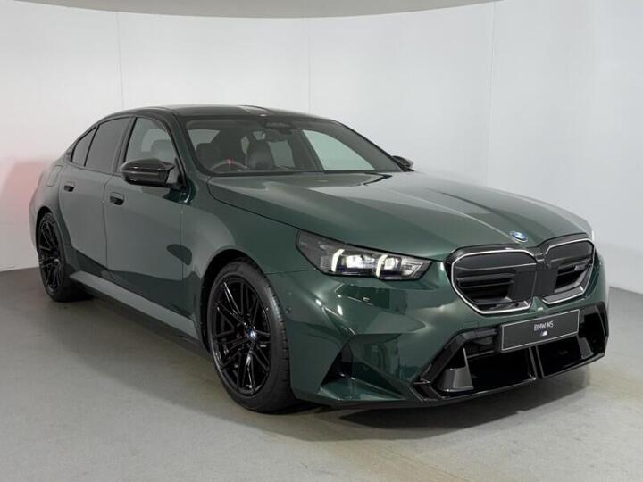 BMW M5 4.4 22.1kWh Steptronic XDrive Euro 6 (s/s) 4dr