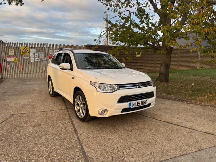 Mitsubishi Outlander 2.0h 12kWh GX3h CVT 4WD Euro 5 (s/s) 5dr